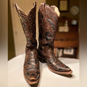 Corral Vintage Cowboy Boots